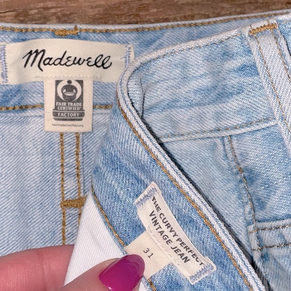 Madewell The Curvy Perfect Vintage Jean - Picture 5 of 5